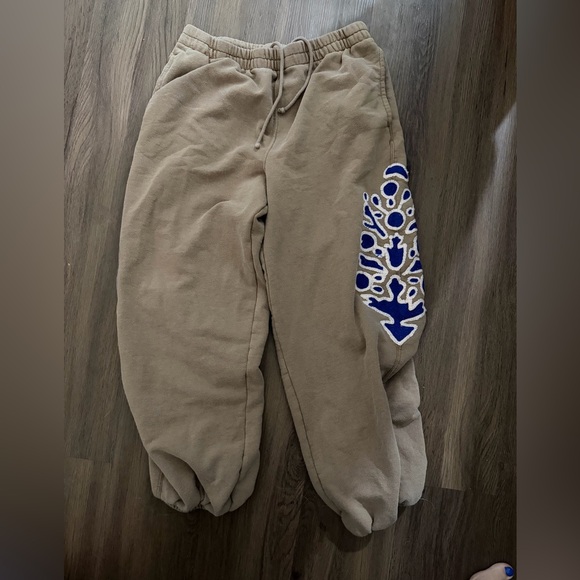 FP Movement Sweatset - Picture 2 of 5